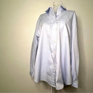 GAP pale blue button-down shirt, long sleeves.100% cotton. Sz L. Preowned. EUC.